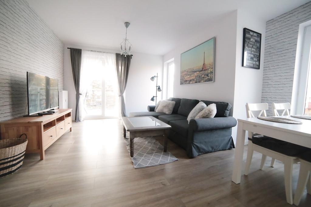 Apartament Paris Kolobrzeg Ngoại thất bức ảnh